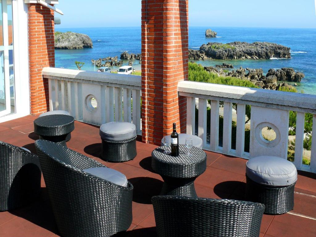 Hotel Torre Cristina Noja Bagian luar foto