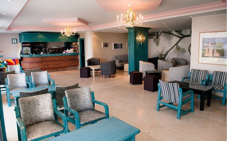 Hotel Torre Cristina Noja Bagian luar foto
