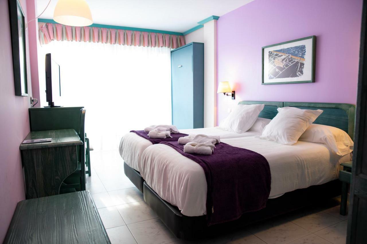 Hotel Torre Cristina Noja Bagian luar foto